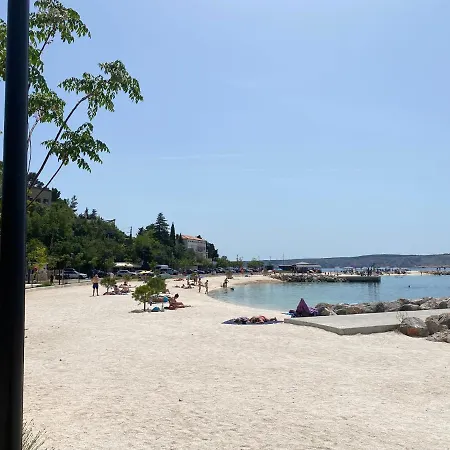 Sea View Apartment, 4 Min. By Foot To Main Jadranovo