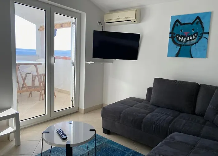Apartman Sea View Apartment, 4 Min. By Foot To Main